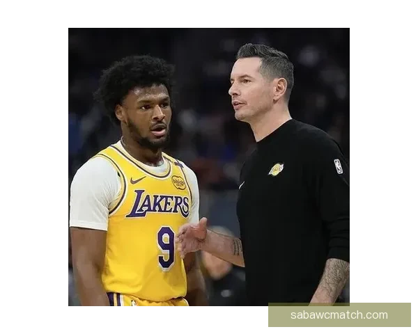 雷迪克称会申诉东契奇技犯并看好布朗尼未来发展潜力